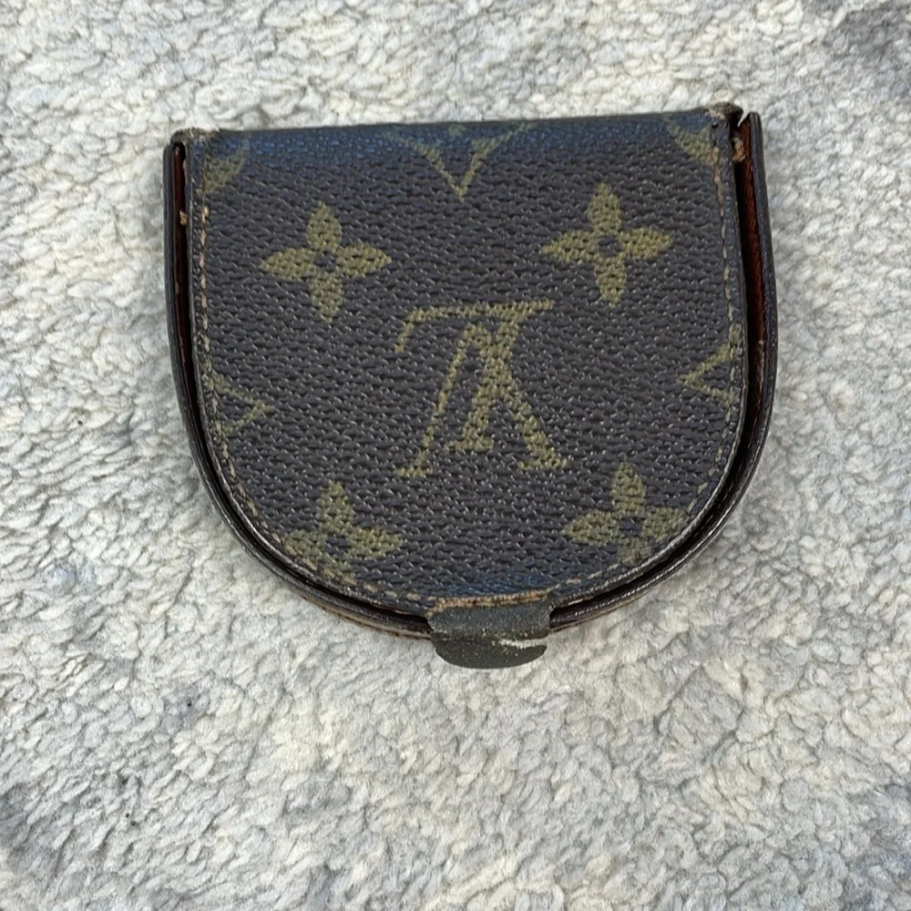 Louis Vuitton vintage louis